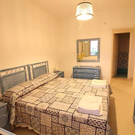 Blumarini Apartmanhotel Lido Marini
