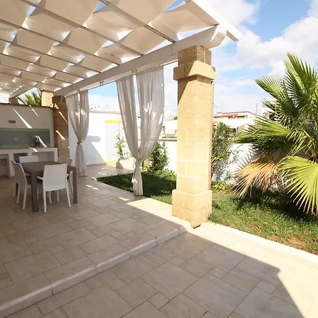 Aparthotel Blumarini Lido Marini