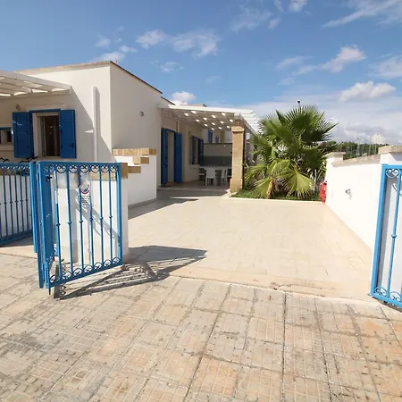 Aparthotel Blumarini Lido Marini